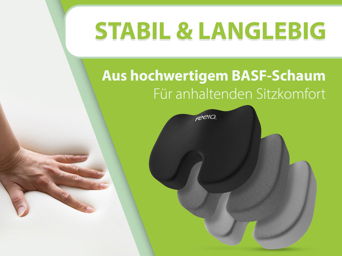 Ein orthopädisches Sitzkissen von feela, dargestellt in einer Stabilitäts- und Langlebigkeitsdemo, aus hochwertigem BASF-Schaum für anhaltenden Sitzkomfort.